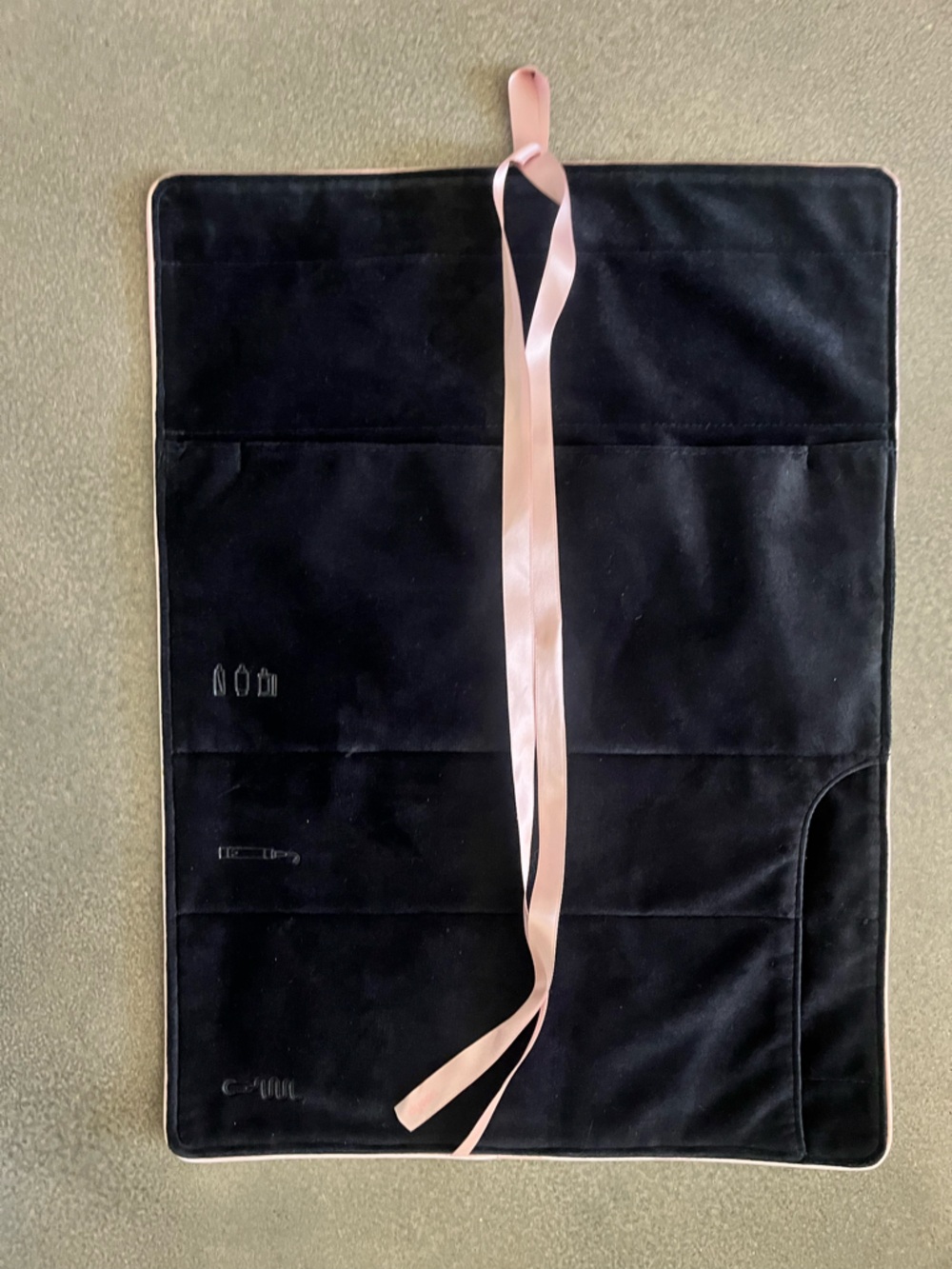 Dyson Airwrap Velvet Travel Pouch